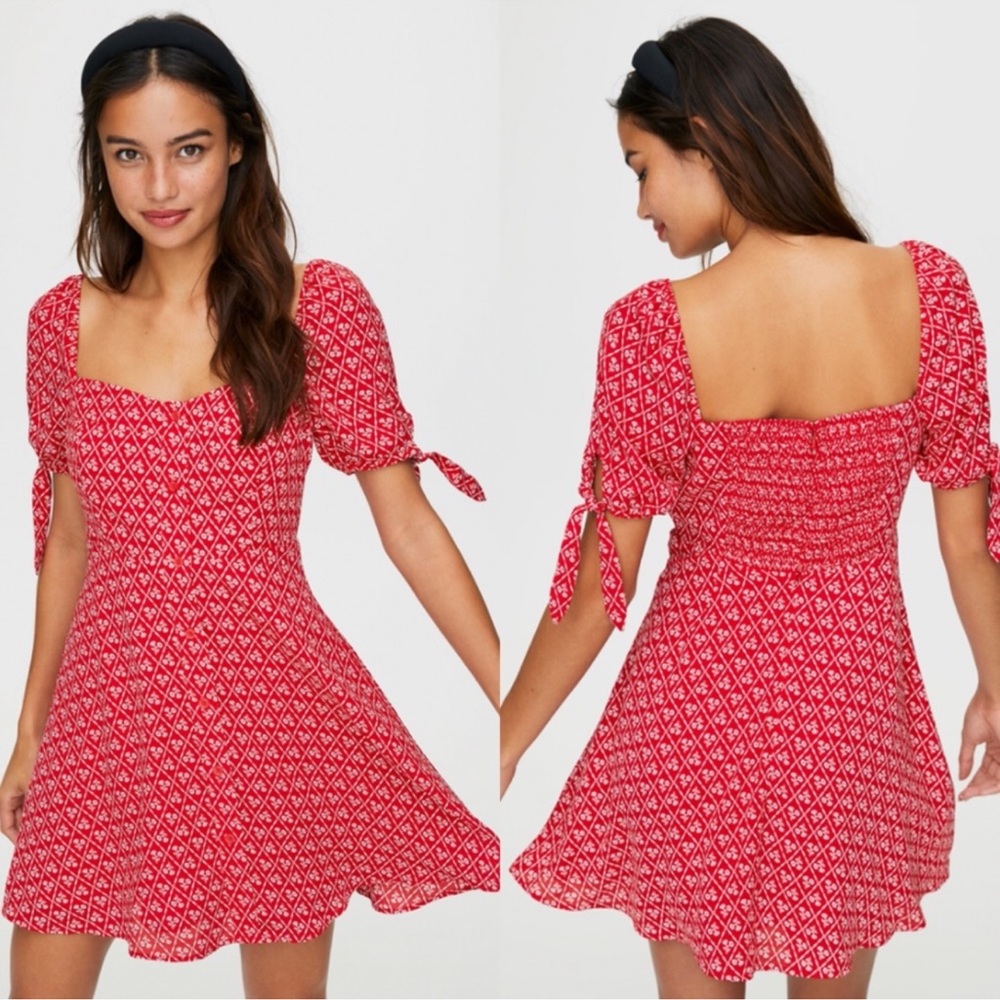 Aritzia Sunday‎ Best Imogen red button down mini dress with white floral print